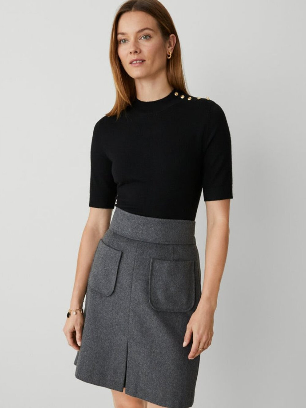 NWT Ann Taylor Essential Button Mock Neck Sweater Tee Black Medium